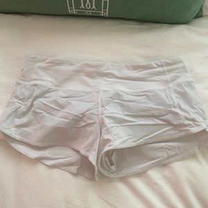 lulu lemon size 6 white shorts